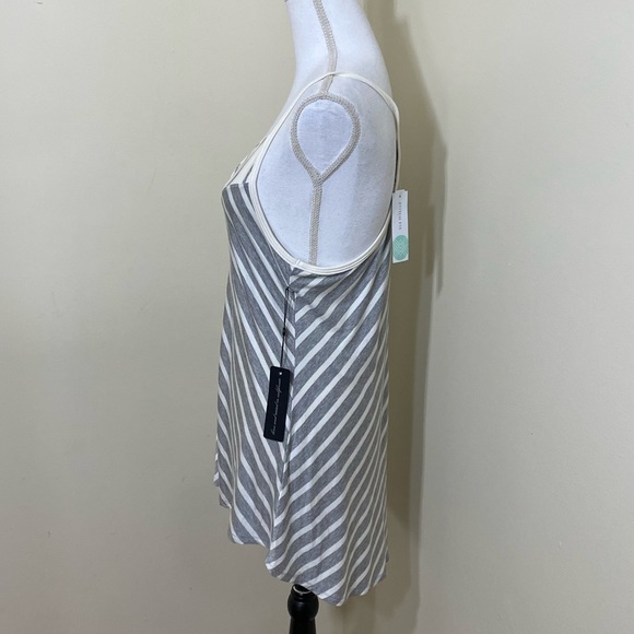 NWT Laila Jayde Naila V-Neck Knit striped Racerback spaghetti strap top Sz L - Picture 3 of 8